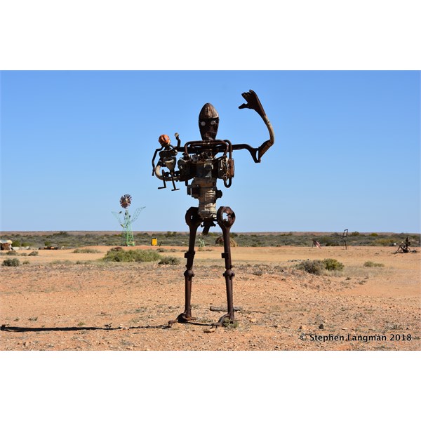 Famous Oodnadatta Track sculptures. 