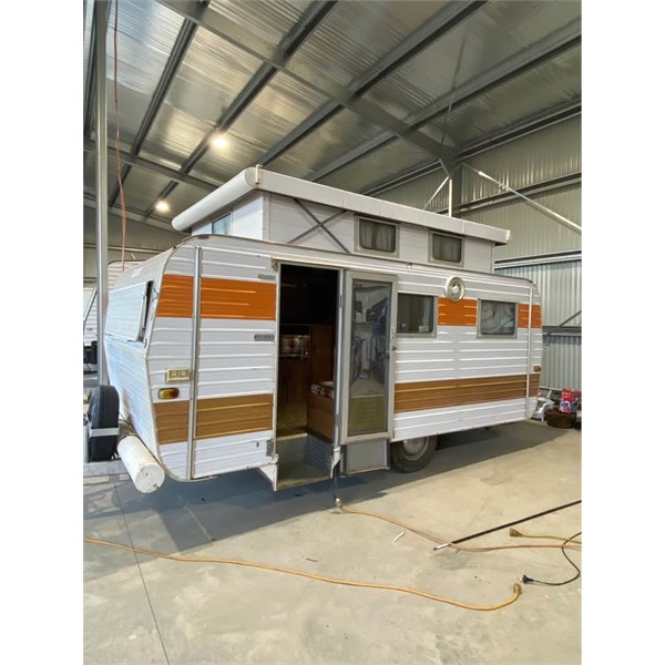 1978 Franklin Snipe Caravan