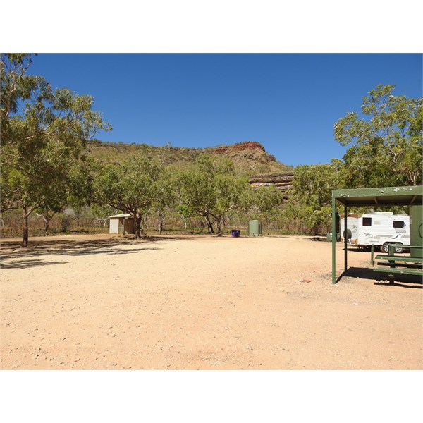 Saddle Creek camping area, Victoria Highway NT