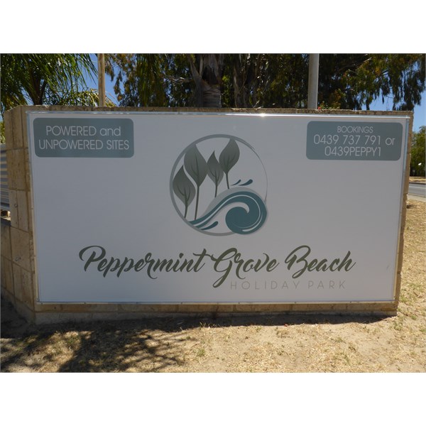 Peppermint Grove Beach Caravan Park