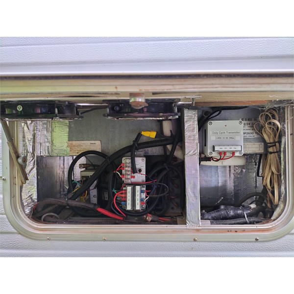 Compressor compartment 