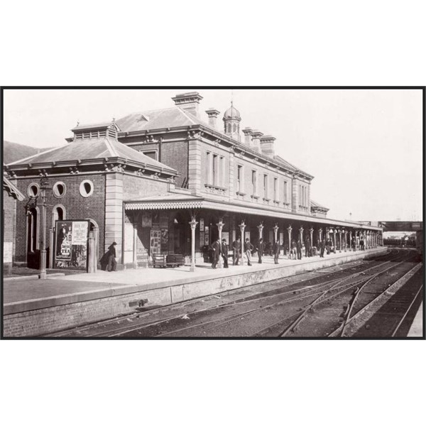 Newcastle Railway Station circa 1890