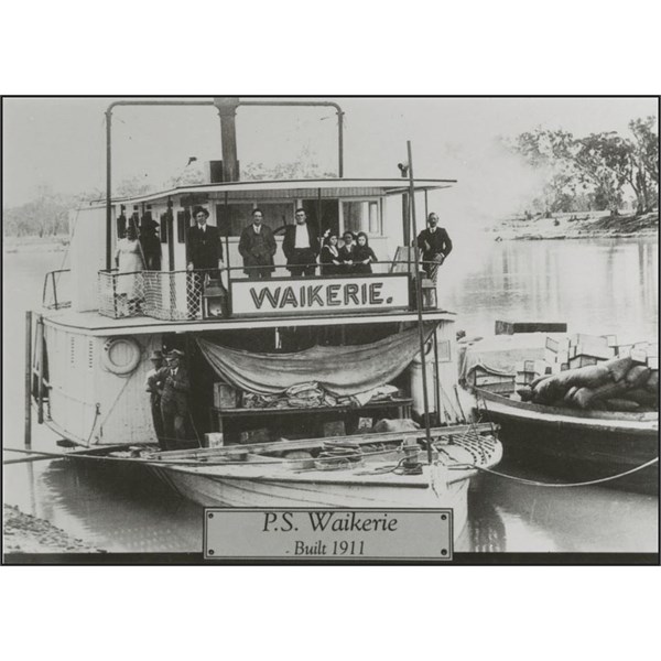 Paddle steamer 'Waikerie'