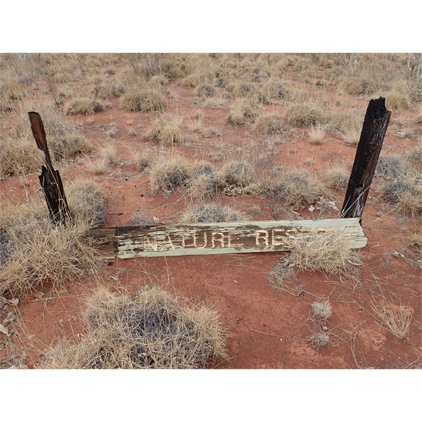 Gibson Desert Nature Reserve - west entrance