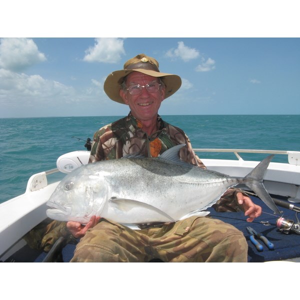 97 cm Giant Trevally