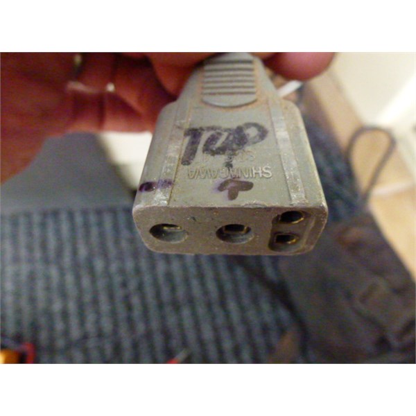 engel 12v socket