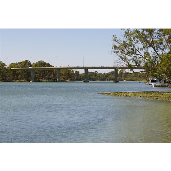 The bridge over the Murray at Mildura