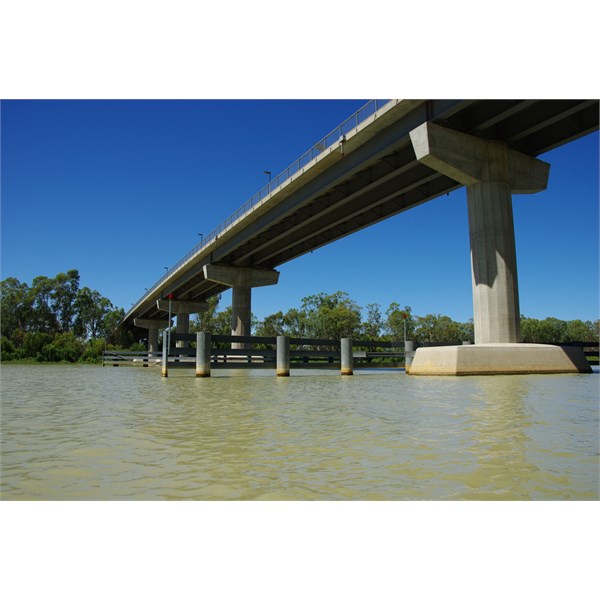 Berri Bridge over the Murray River