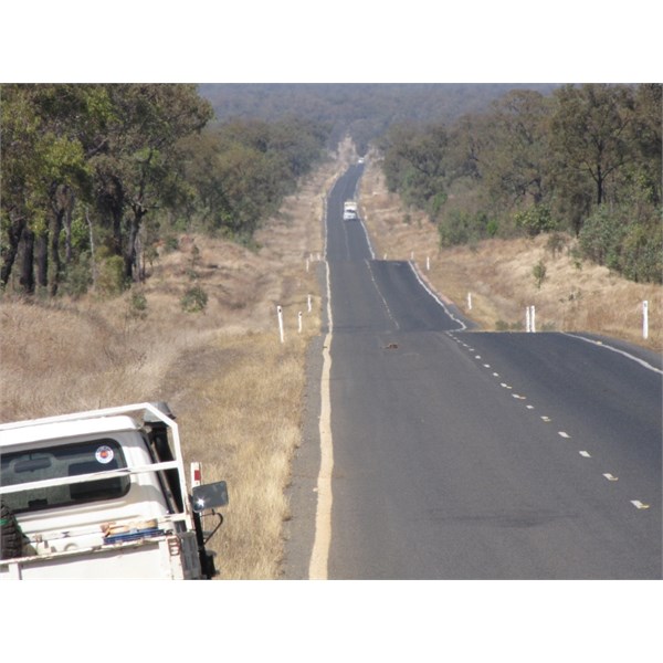 Long Hill, between Mt Surprise Turnoff & The Lynd.