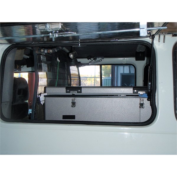 troopy window open