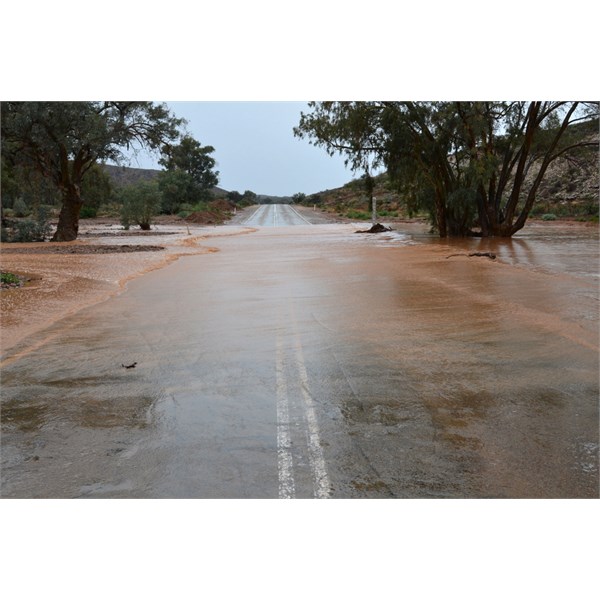 The first creek crossing south of Leigh Creek