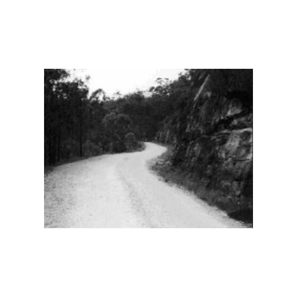 Section of unsealed Putty road