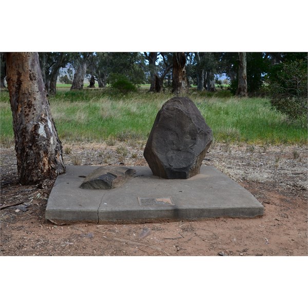 Goyder Memorial, Melrose