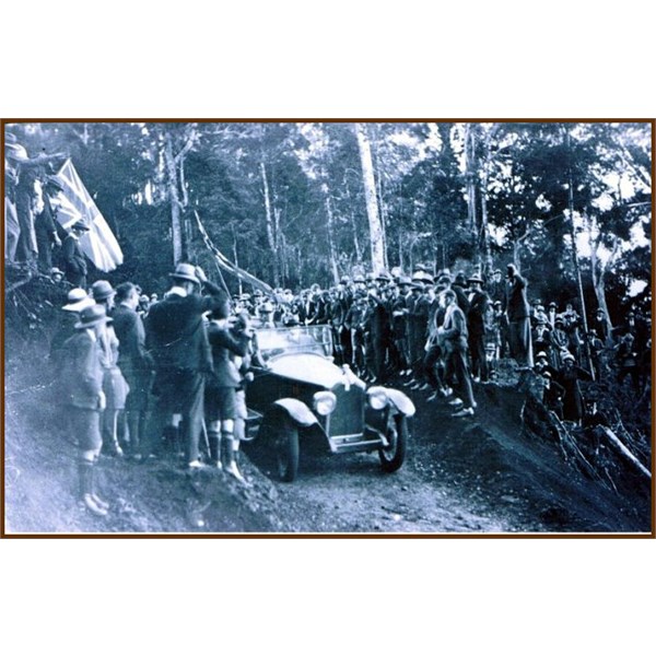 First official car down Cunningham's Gap. 1927