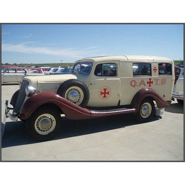 1934 Hudson Terraplane ambulance