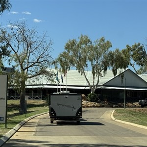 Fitzroy River Lodge Caravan Park