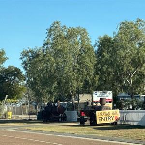 Winton Roadhouse Cabins and Caravan Park