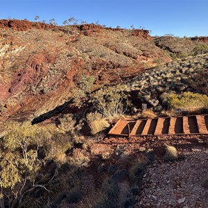 Carpark Hamersley Gorge