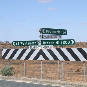 Silver City Hwy - Old Broken Hill Road Intersection