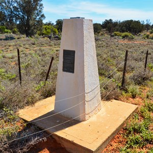 SA-NSW Border Monument
