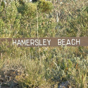 Hamersley Beach Track Sign