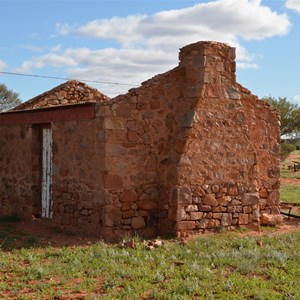 Kenella Well and Outstation Ruin