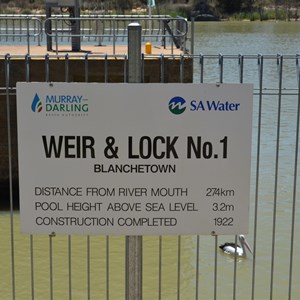 Weir & Lock 1 - Blanchtown 