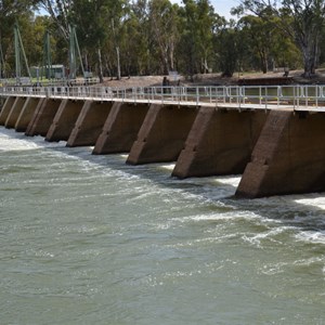 Weir & Lock 8 - Wangumma