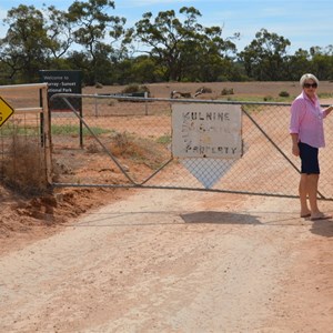 Boundary Gate - Old Mail Road