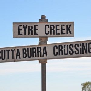 Cutta Burra Crossing - Eyre Creek