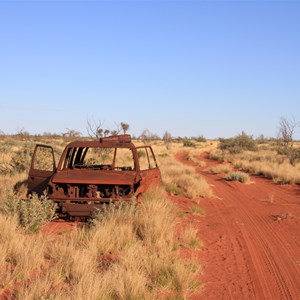 Burnt out Pajero by the Talawana Track - Aug 2015