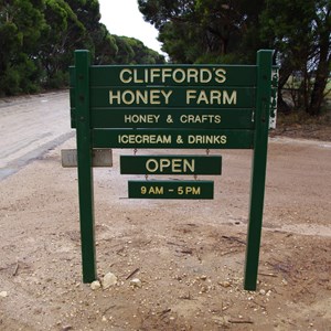 Clifford's Honey Farm
