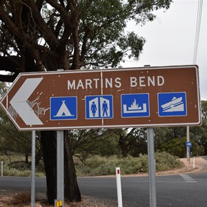 Martins Bend Turn Off 