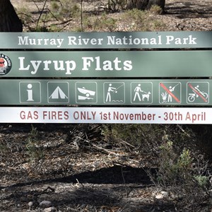 Murray River National Park - Lyrup Flats Boundary Sign