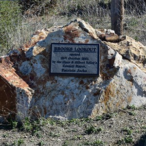 Brooks Lookout 