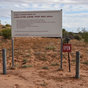 Lake Eyre Information Sign and BarrierLake Eyre Information Sign and Barrier