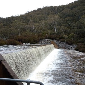 Weir spill 