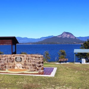 Lake Moogerah from day use area