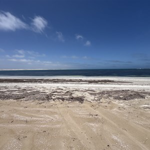 Point Bell No 2 Camping Area