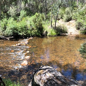 Murray River foot crossing