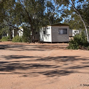 Lightning Ridge Outback Resort & Caravan Park 
