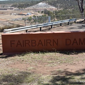Fairbairn Dam Lookout 