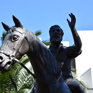 Charles Archer & Sleipner Statue