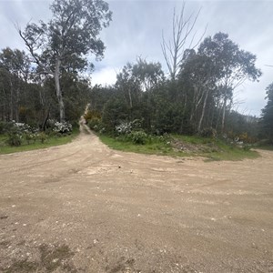 Mount Sunday Rd, Mount Sunday Access