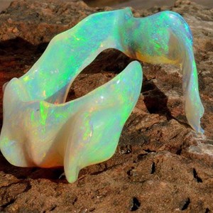 opal carving