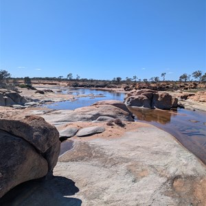 Pindathuna Ck Rock pool