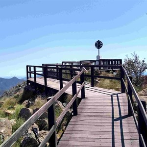  Mount Kaputar summit lookout (Oct 2022)