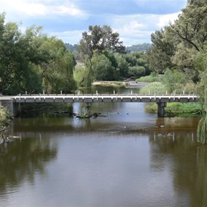 Low level bridge across the Macdonald River