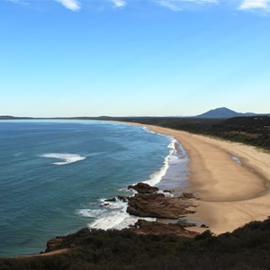 Dunbogan Beach stretches to the south of the town to Diamond Head