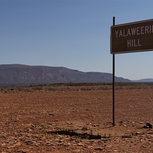 Yalaweerie Hill Lookout